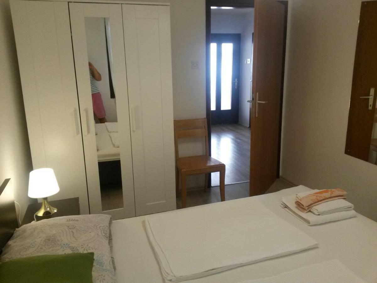 Apartmani Niessner Malinska Εξωτερικό φωτογραφία