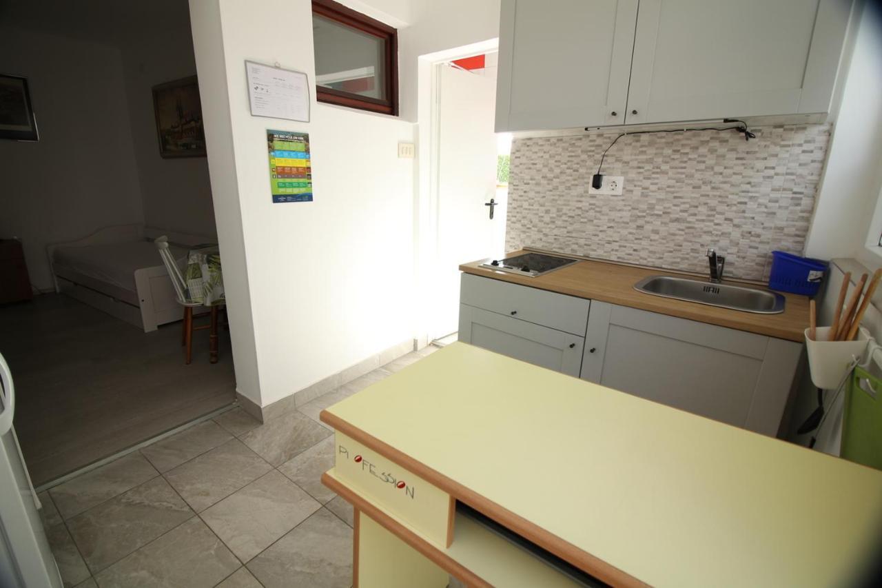 Apartmani Niessner Malinska Εξωτερικό φωτογραφία