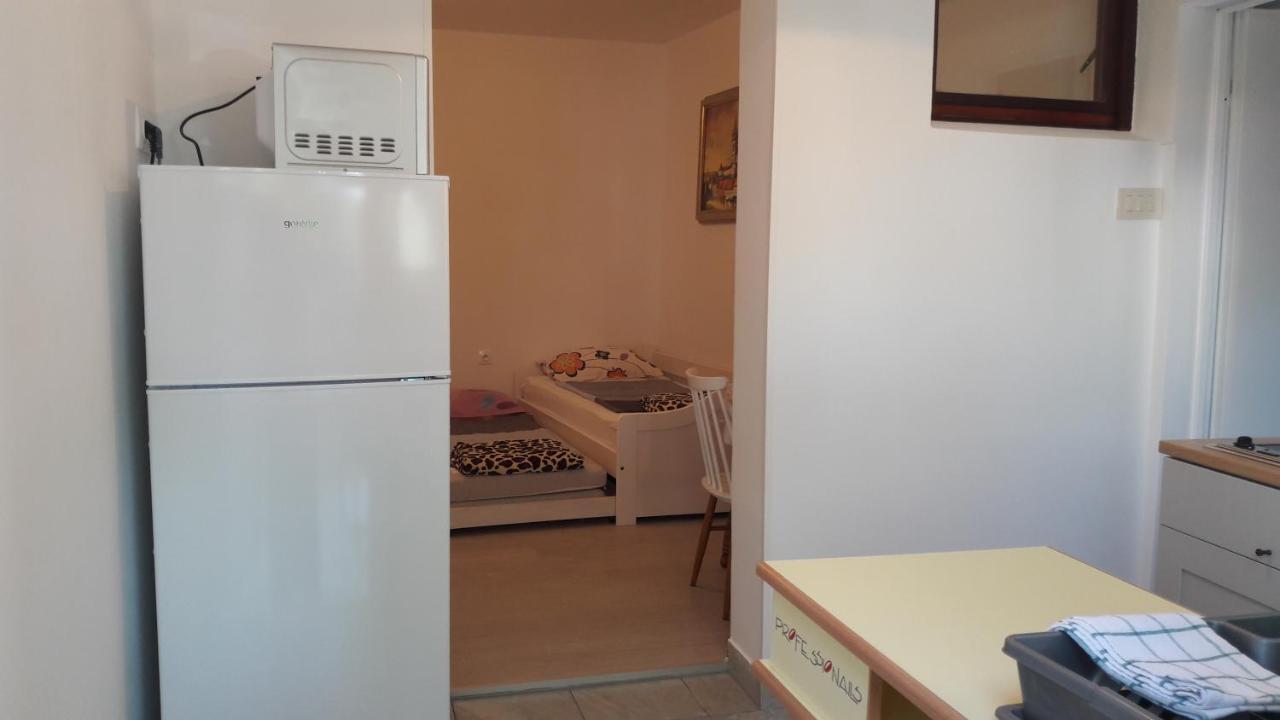 Apartmani Niessner Malinska Εξωτερικό φωτογραφία